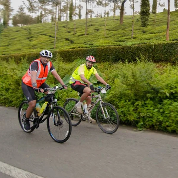 Cycling adventure for guests around lush green surroundings